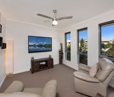 MODERN FAMILY LIVING IN A SOUGHT-AFTER CALOUNDRA WEST LOCATION! - Photo 1