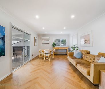 SPACIOUS FAMILY HOME WITH MULTIPLE LIVING AREAS & EXCEPTIONAL PARKING - Photo 1