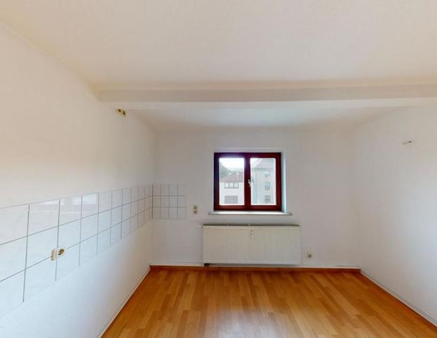 2-Raum-Erdgeschosswohnung in ruhiger Seitenstraße - Photo 1