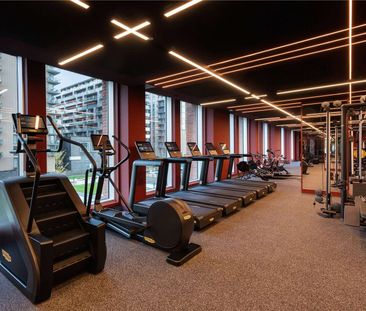 Exceptional Fully Furnished One Double Bedroom Apartment with unriv... - Photo 3