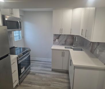 For Lease - 60 Beston Drive, Hamilton, Ontario - Photo 4