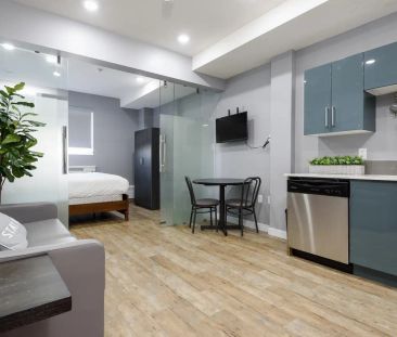 Metro 1827 — Chic & Sleek 1 bdrm downtown! (Furnished) - Photo 1