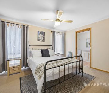 3 Bedroom family Home in Fantastic Delacombe Location - Photo 4