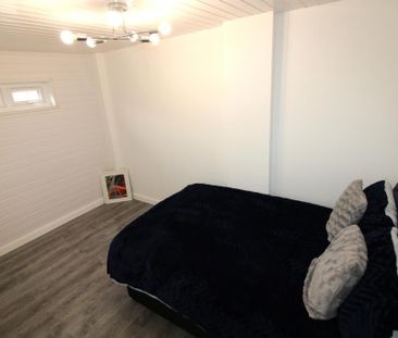 1 bedroom bedsit to rent - Photo 2