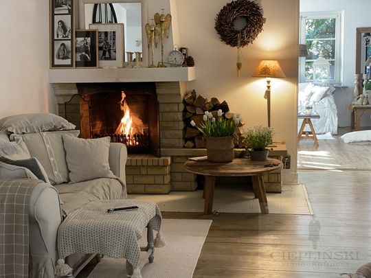 Duży dom w pobliżu Jeziora Szmaragdowego - Zdjęcie 1