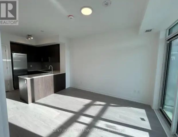 229 - 2501 SAW WHET BOULEVARD | 229 - 2501 SAW WHET BOULEVARD, Oakville - Photo 1
