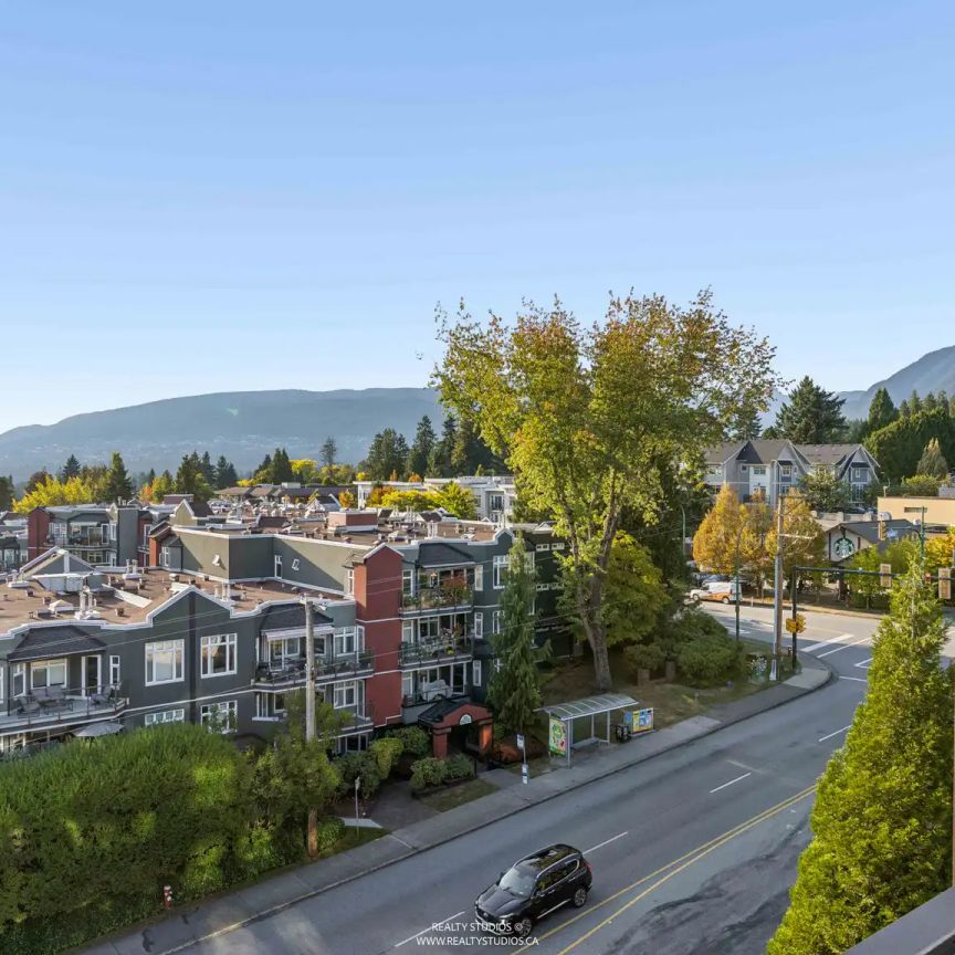 Red Upper Lonsdale — JR 1 BED, 1 BATH - Photo 1