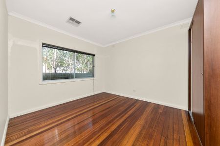 22 Barry Road, Burwood East - Photo 3