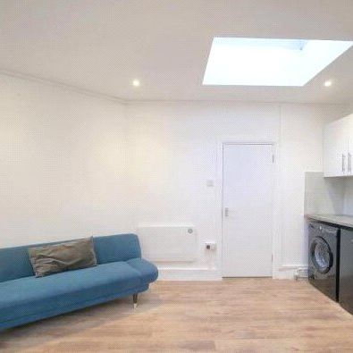 Hopgood Tower, 15 Pegler Square, SE3 9FX - Photo 1