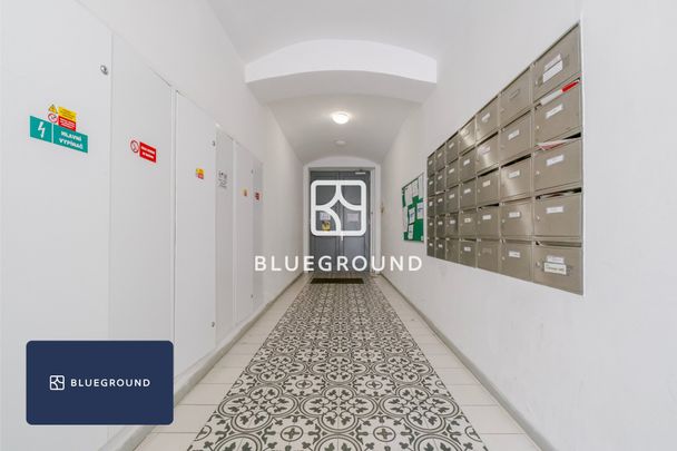 Apartment for rent, 1+KK - Studio, 28m - Photo 1