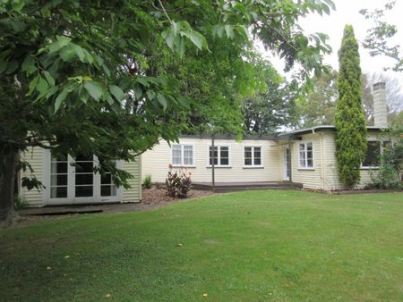 216 Roslyn Road, Levin, Horowhenua - Photo 4