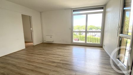 Location Appartement 3 pièces 60m² AVON 77210 - Photo 2