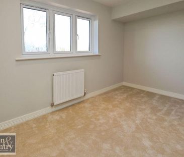 4 bedroom detached house to rent - Photo 5