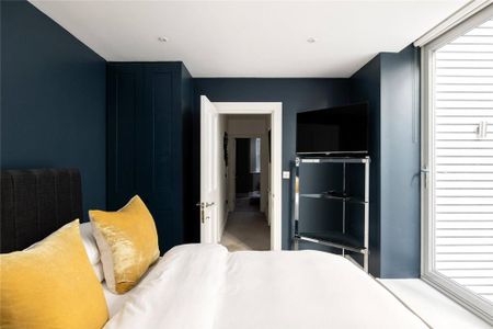 5 bedroom end of terrace house to rent - Photo 4