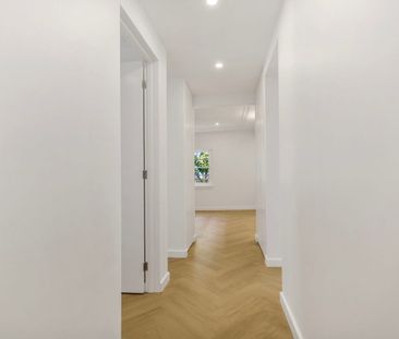 Brand-New Renovation – 3-Bedroom Apartment in Prime North Bondi Loc... - Photo 4