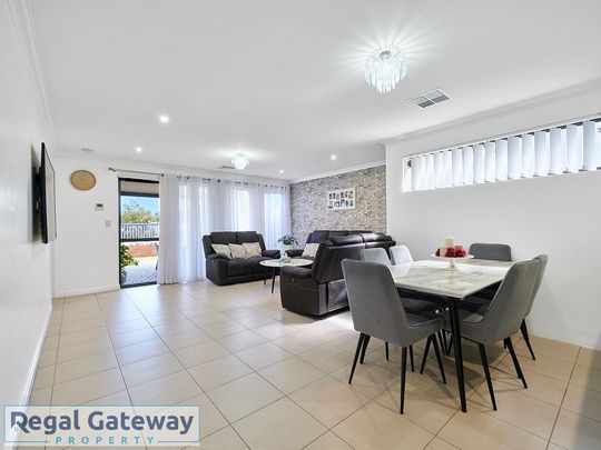 16 Tiliqua Crescent, WANDI WA 6167 - Photo 1