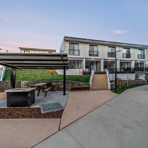 28/6 Ellison Harvie Cl, Greenway ACT 2900 - Townhouse For Rent | Domain - Photo 1