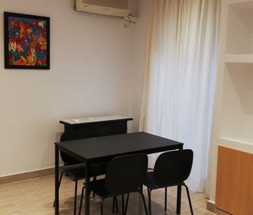 Apartamento de alquiler en Calle Marqués de Ordoño, El Carmen - Photo 5