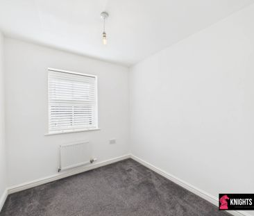 Price £1,350 pcm - Available Now - Unfurnished - Photo 2