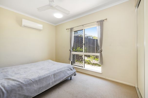 SHARE HOUSE/4 Jindalee Crescent - Photo 1