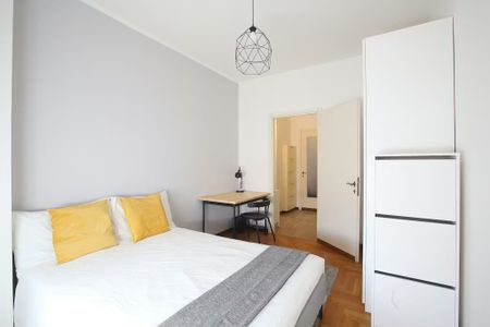 Via Privata Mauro Rota, Milan, Lombardy 20125 - Photo 4