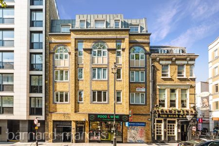 Charing Cross Road, London, Covent Garden - Photo 2