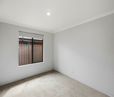 Four Bedroom Dual Living Property! Brand New! - Photo 3