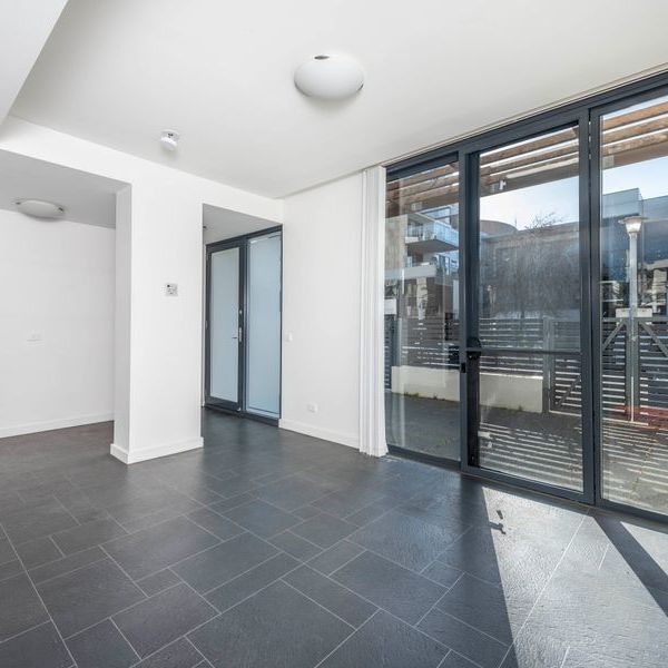 30 Printers Way, Kingston ACT 2604 - Townhouse For Rent | Domain - Photo 1