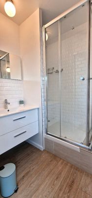 GRAND STUDIO MEUBLE, - Photo 1