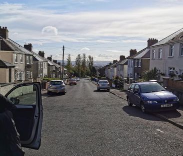 26 Silverstream Gardens, BT148GS, Belfast - Photo 3