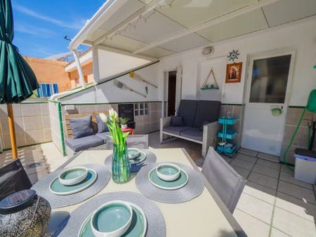 Calle Almagro y Cárdenas, Málaga, Andalusia 29018 - Photo 2