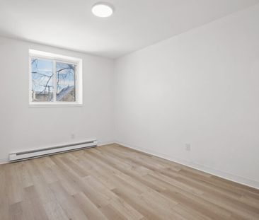 800 Beverley Street – Unit B, Winnipeg, MB - Photo 2