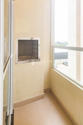 Apartamento com 2 quartos e 44m² para alugar em Costa e Silva, Porto Alegre. - Foto 1