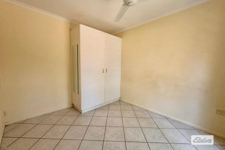 Close to Schools - Photo 3