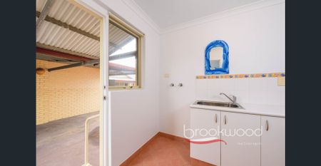 WALK TO DODDI'S BEACH! - Photo 4