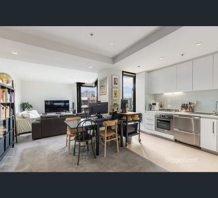 15/10 Cromwell Rd, South Yarra, Vic 3141 - Photo 3