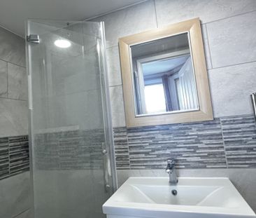 Ashley Road, Poole, Dorset, BH14 - Photo 6