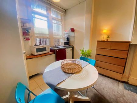 ume 150 Darlinghurst Village, Sydney - Photo 3