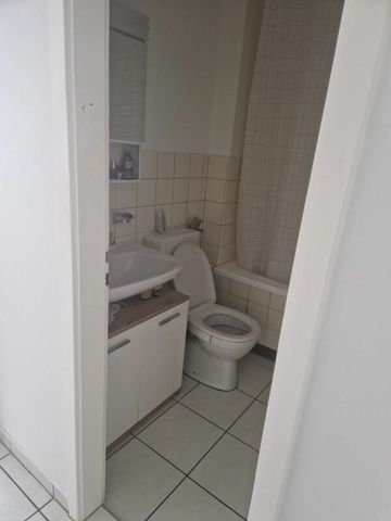 Zentral gelegene 3.5-Zimmerwohnung im 2. OG - Foto 5