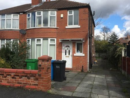 4 Bed - Brentbridge Road, Fallowfield, Manchester - Photo 2