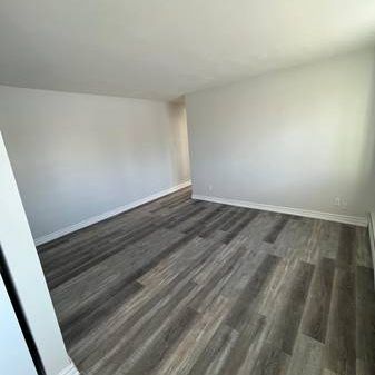 2 Beds 1 Bath Apartment - Photo 1