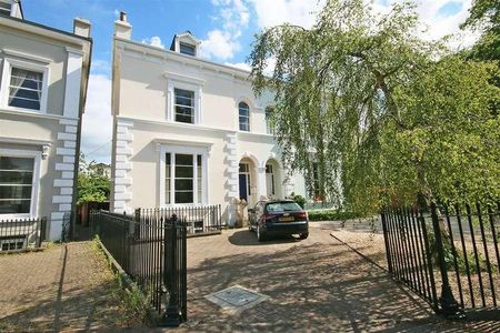 Elgar House, Pittville Crescent, Cheltenham, GL52 - Photo 5