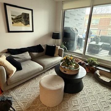 For Lease - 1888 Queen Street Unit# 204, Toronto, Ontario - Photo 1