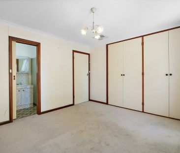 Spacious 4-Bedroom Family Home in Shoalwater - Photo 6