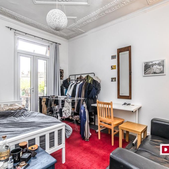 5 bedroom terraced house to rent - Photo 1