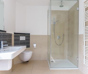 VERMIETET: Wo Raumgefühl auf Lebensqualität trifft - Photo 6