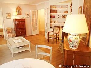 Logement à Paris, Location meublée - Photo 3