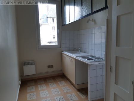 Location , CENTRE VILLE, 47,23 m², 2 pièces - Photo 3