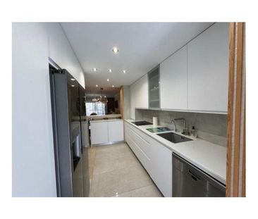 2 room luxury House for rent in Marbella, Andalusia - Photo 5