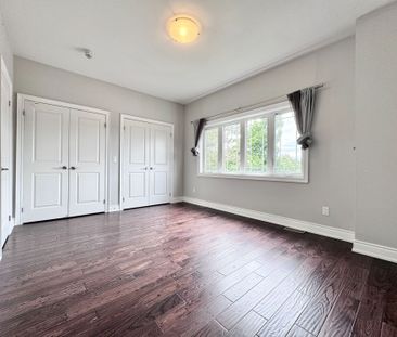 For Lease - 1013 Gorham Street Unit# Coach, Newmarket, Ontario - Photo 6